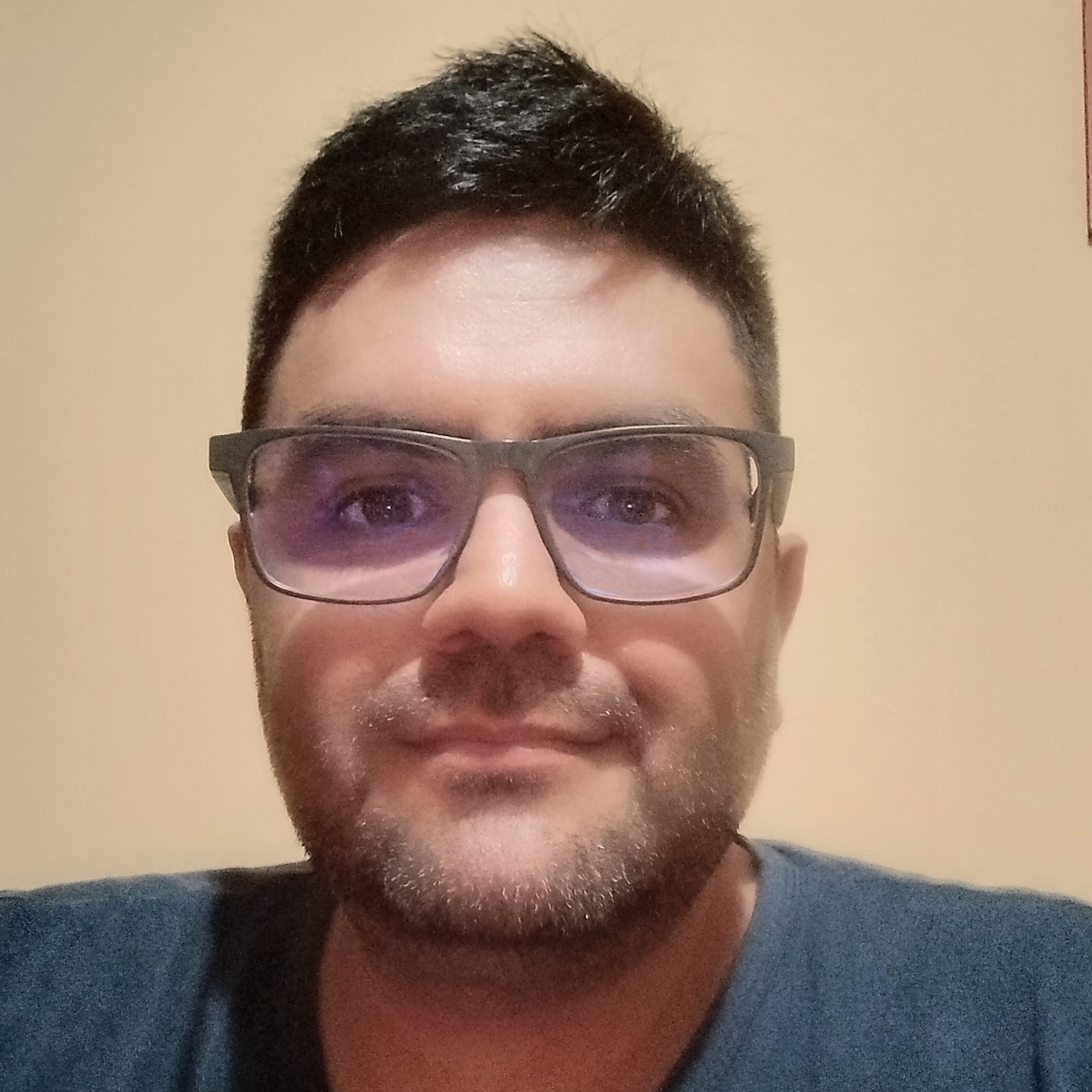 Foto de perfil de Joaquin Maximiliano Alanis